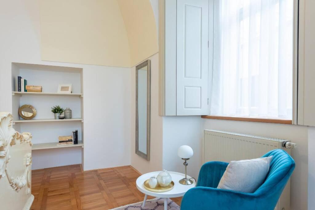 Rose Apartments / Romantic & Cozy / City Center 布拉格 外观 照片